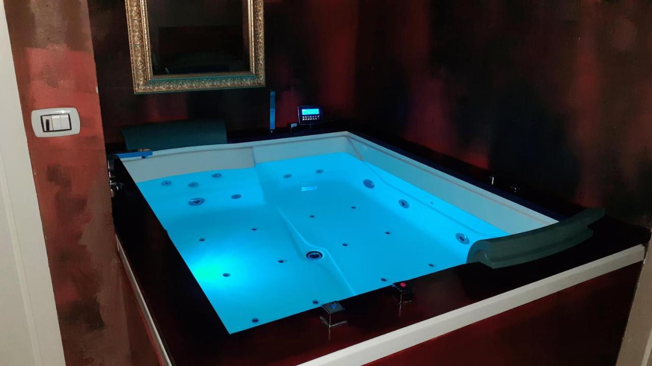 מלון לה ספציה Gold House מראה חיצוני תמונה